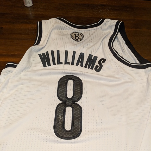 Deron Williams signed jersey